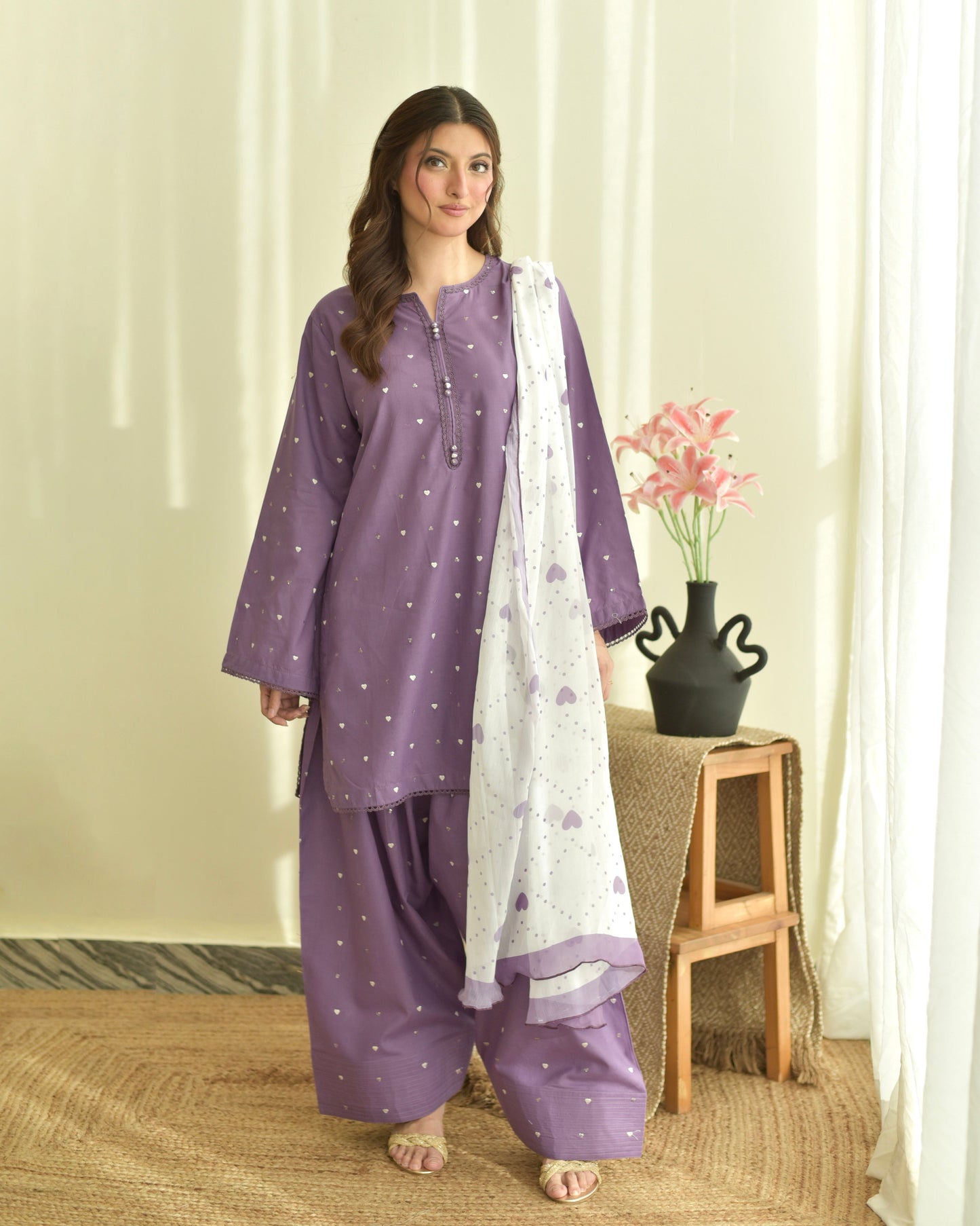 ZARMEEN 3PC EMBROIDERY ( FARSHI SHALWAR )
