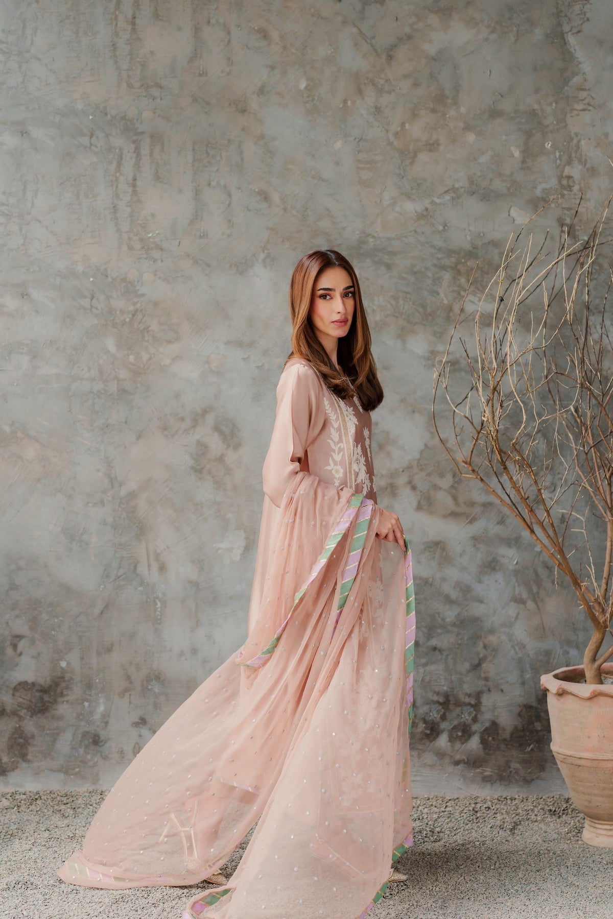 Zareen 3pcs