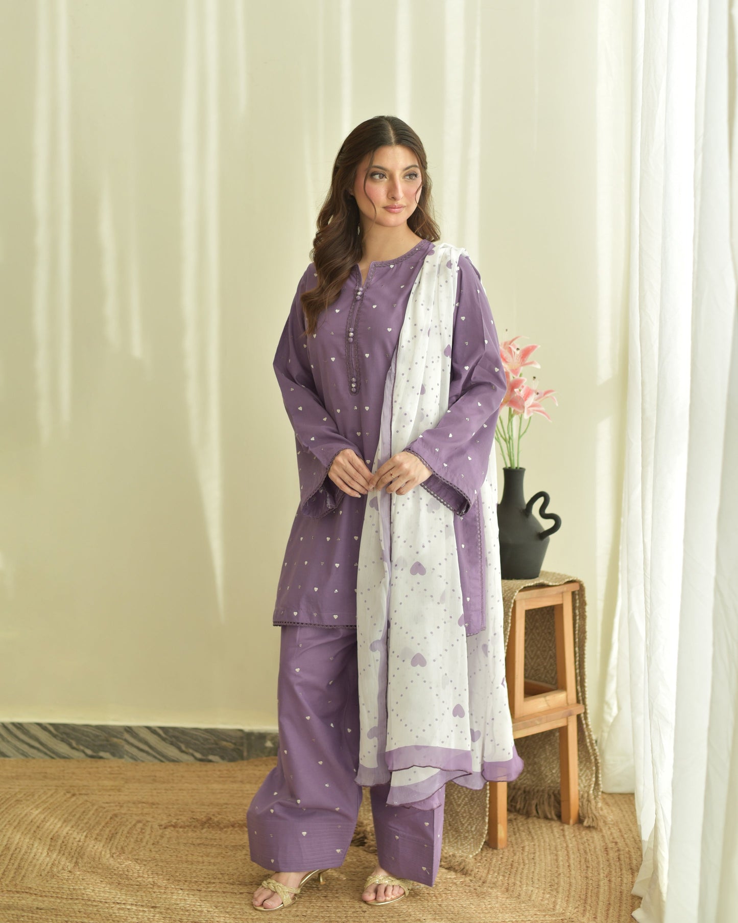 ZARMEEN 3PC EMBROIDERY ( FARSHI SHALWAR )