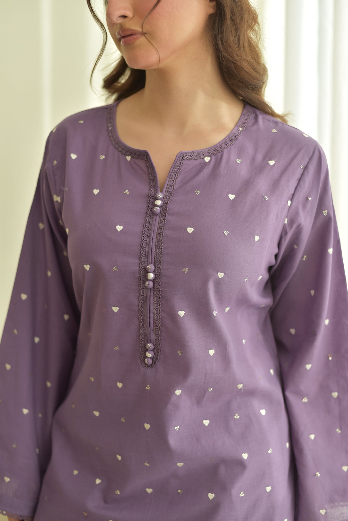 ZARMEEN 3PC EMBROIDERY ( FARSHI SHALWAR )