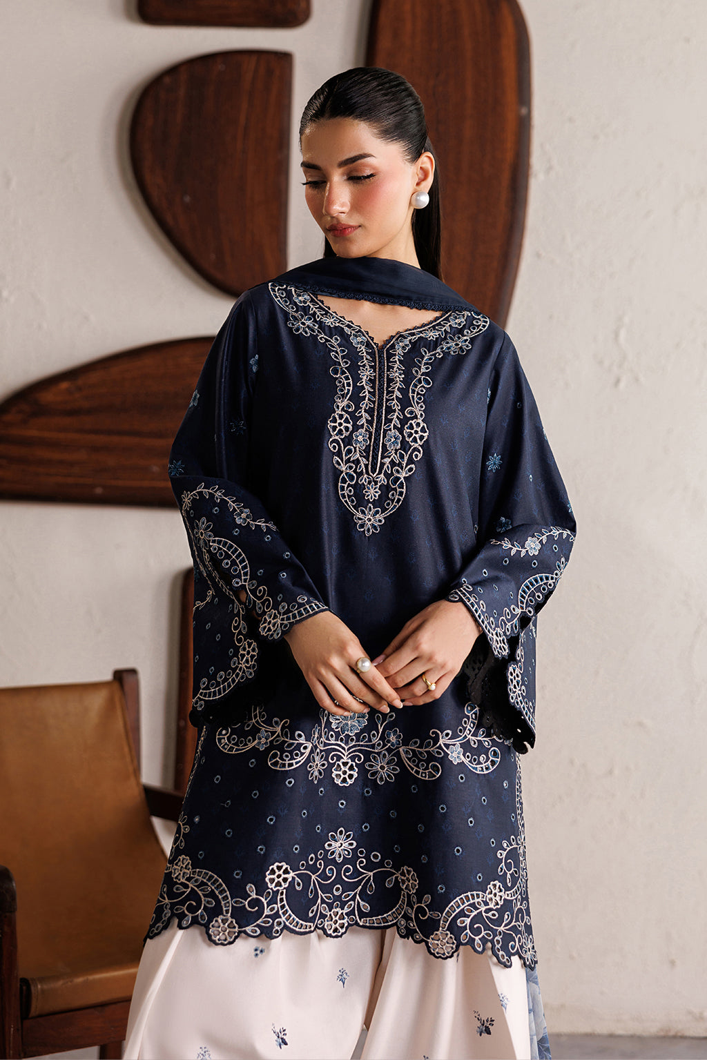 Sapphire Bloom 3PC EMB