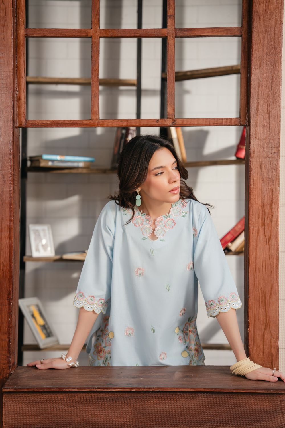 NISA 3PC EMBROIDERY ( FARSHI SHALWAR )