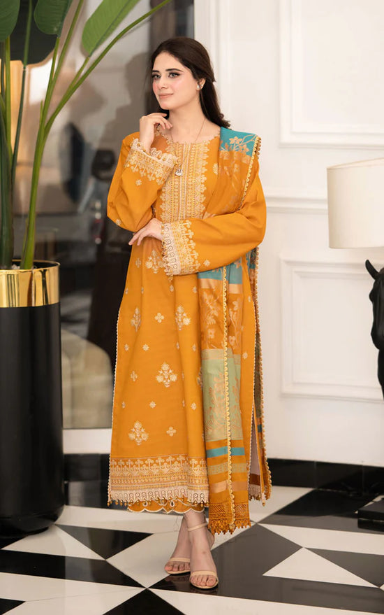 GOLDEN EMB STICHED 3PC