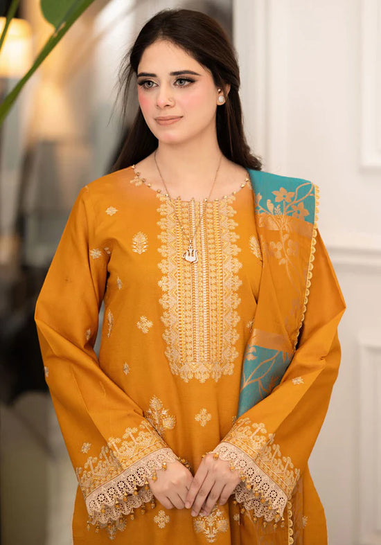 GOLDEN EMB STICHED 3PC