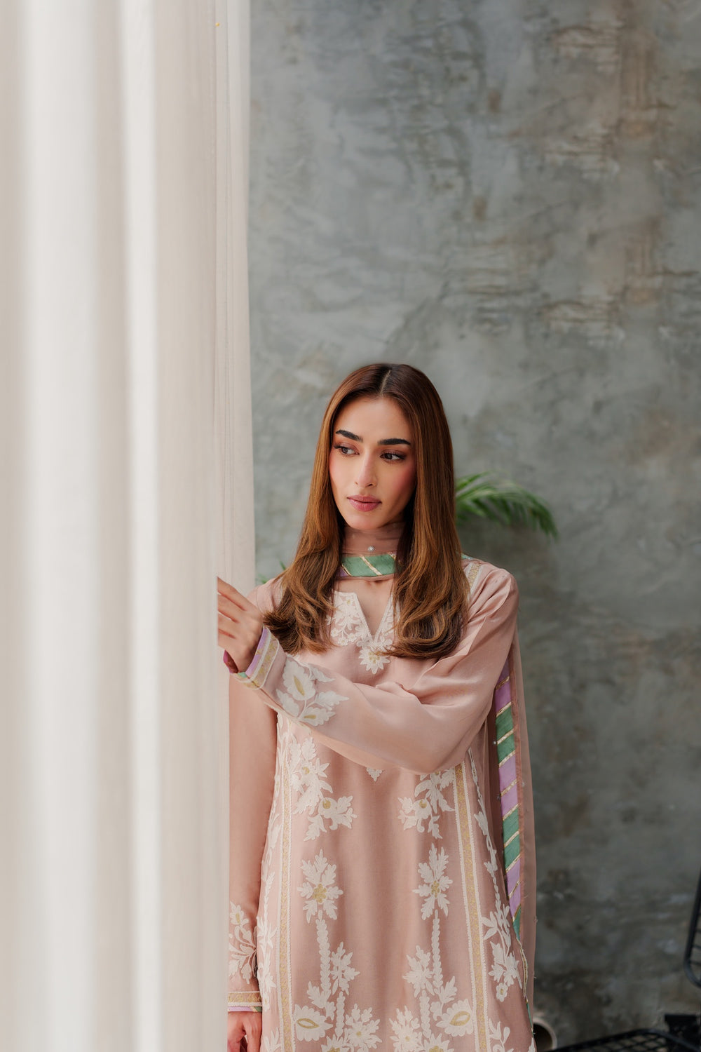 Zareen 3pcs
