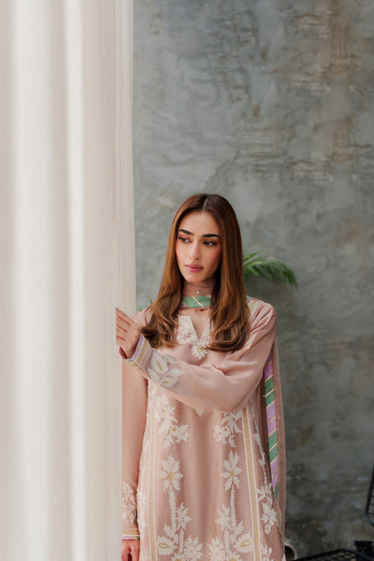 Zareen 3pcs