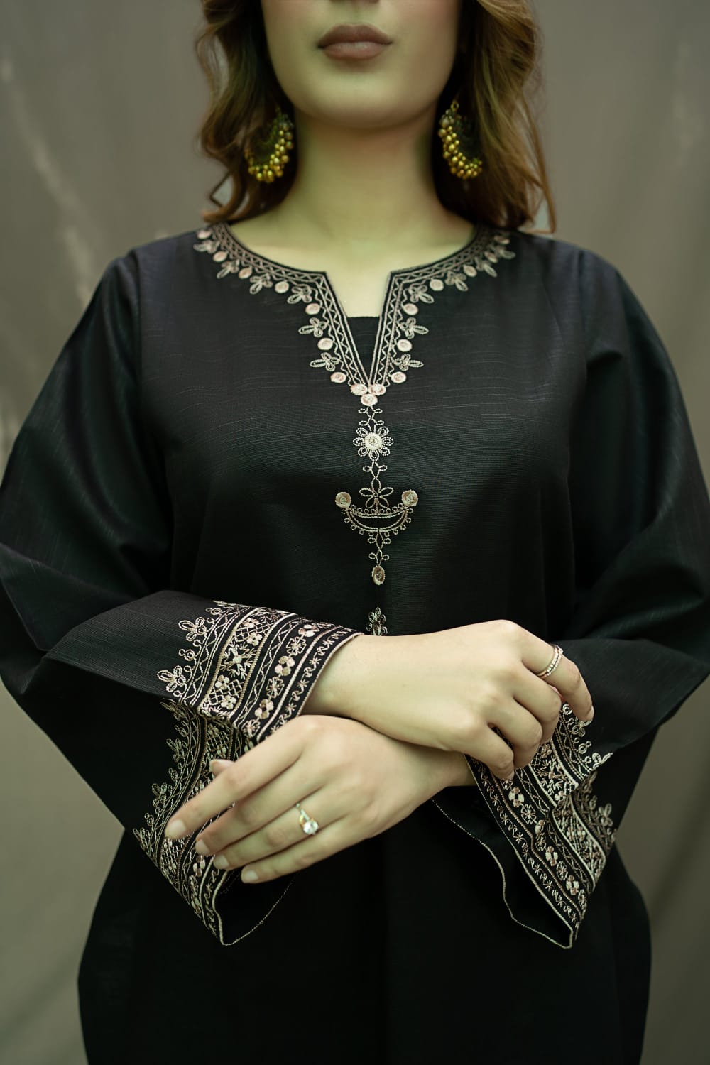 Black Elegant Stitched 2Pc