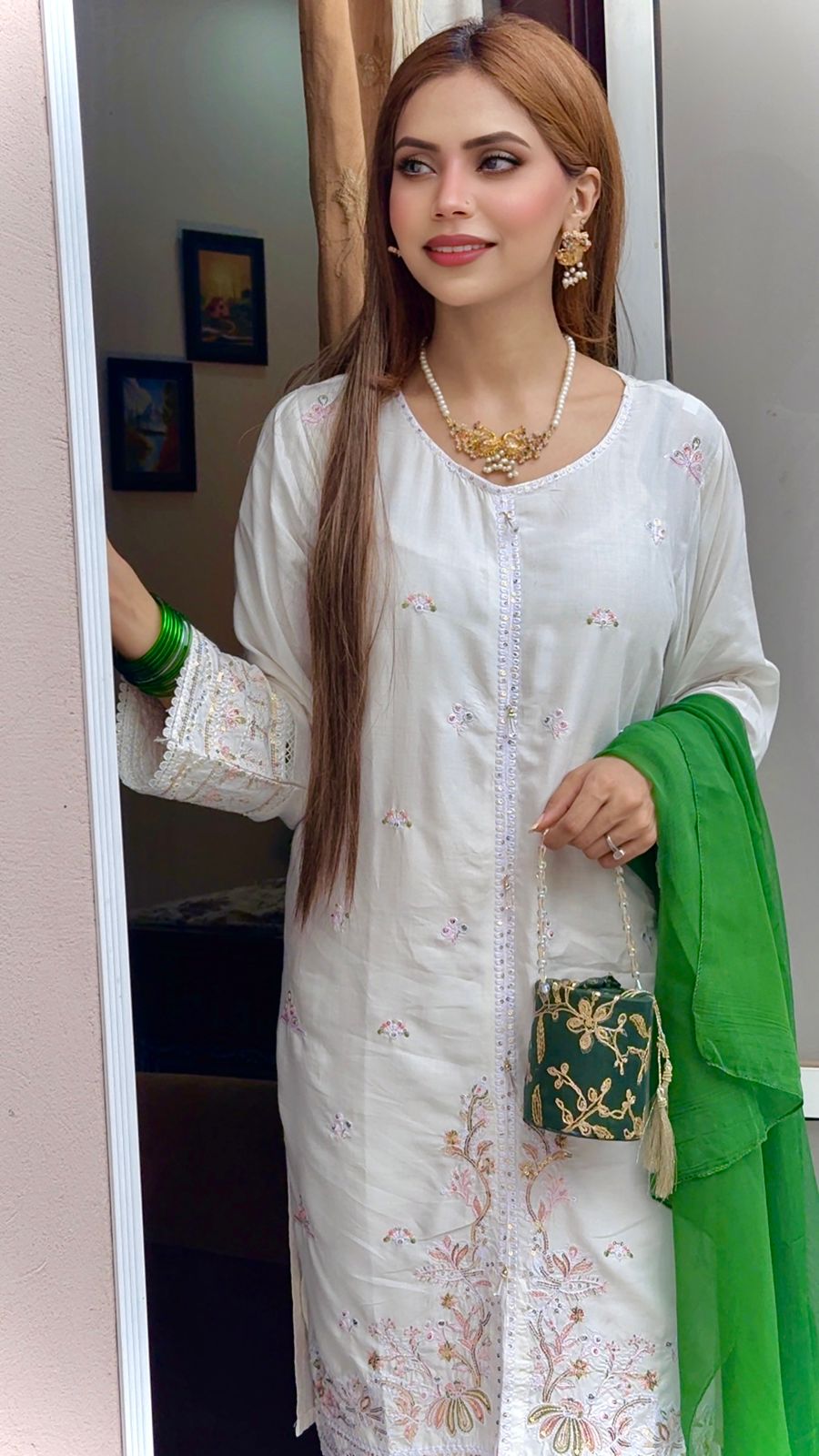 JANIFER Embroidered 3PC