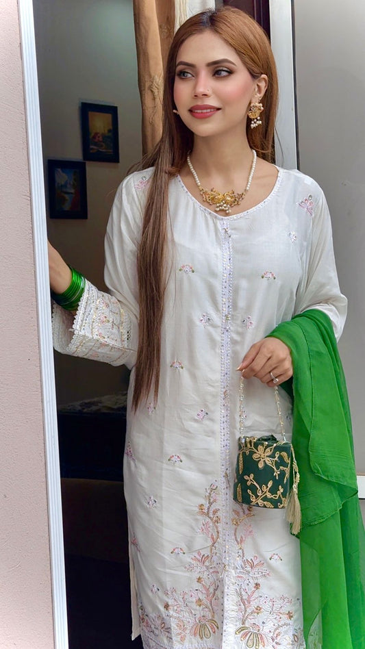 JANIFER Embroidered 3PC