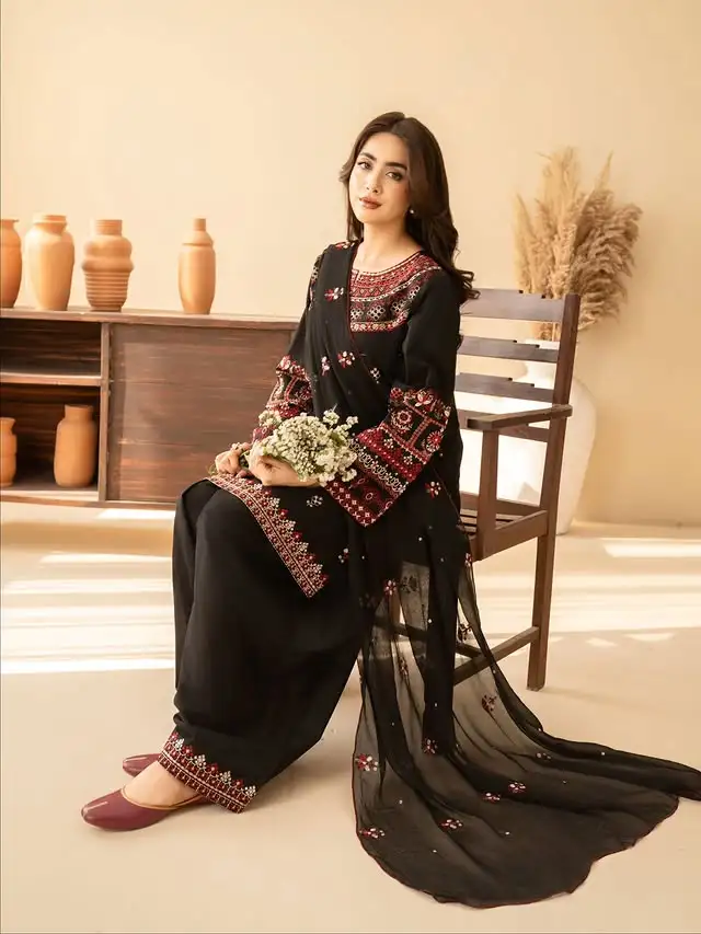 KAINAT 3PC EMBROIDERED